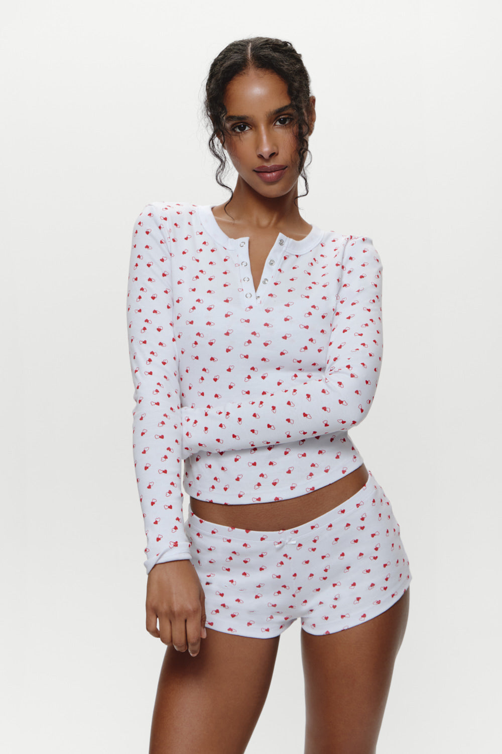 Amora Henley Shirt - Sunday Love